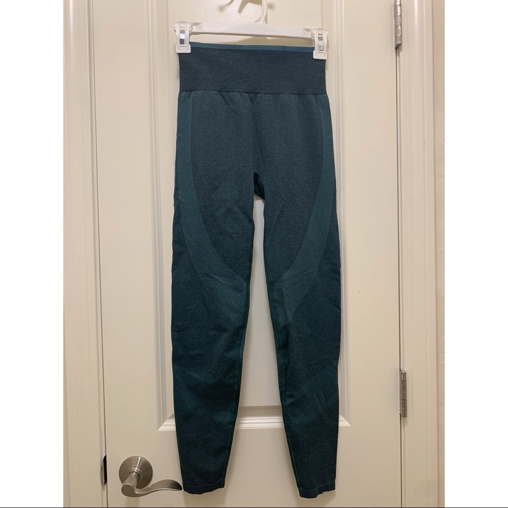 PINK Seamless Workout Tight